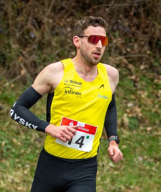 Jens Mergenthaler auf den 10 km Straße bei den BW Meisterschaften im März 2025.