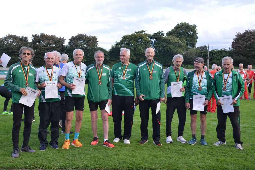 Das Team der LAG Obere Murg gewinnt bei der M70 den dritten Platz.