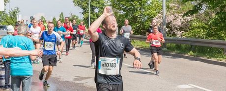 Sicher durch den Sommer: Hitzeschutz für die Leichtathletik-Praxis